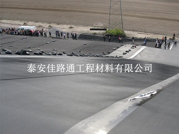 污水處理防滲膜裁剪不浪費還防漏？5 個關鍵技巧一次講透