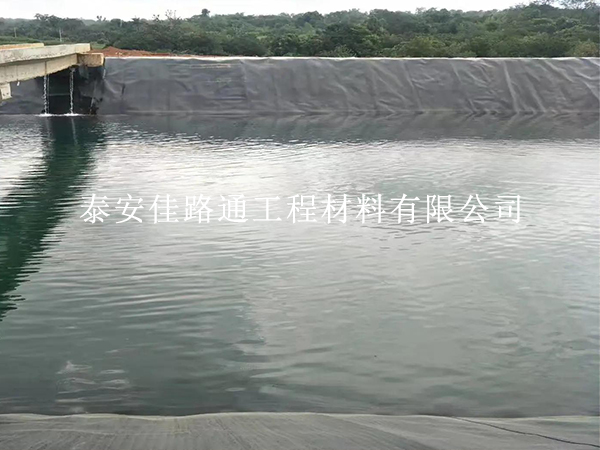 垃圾填埋場防滲膜總破損？6 大根源一次說清